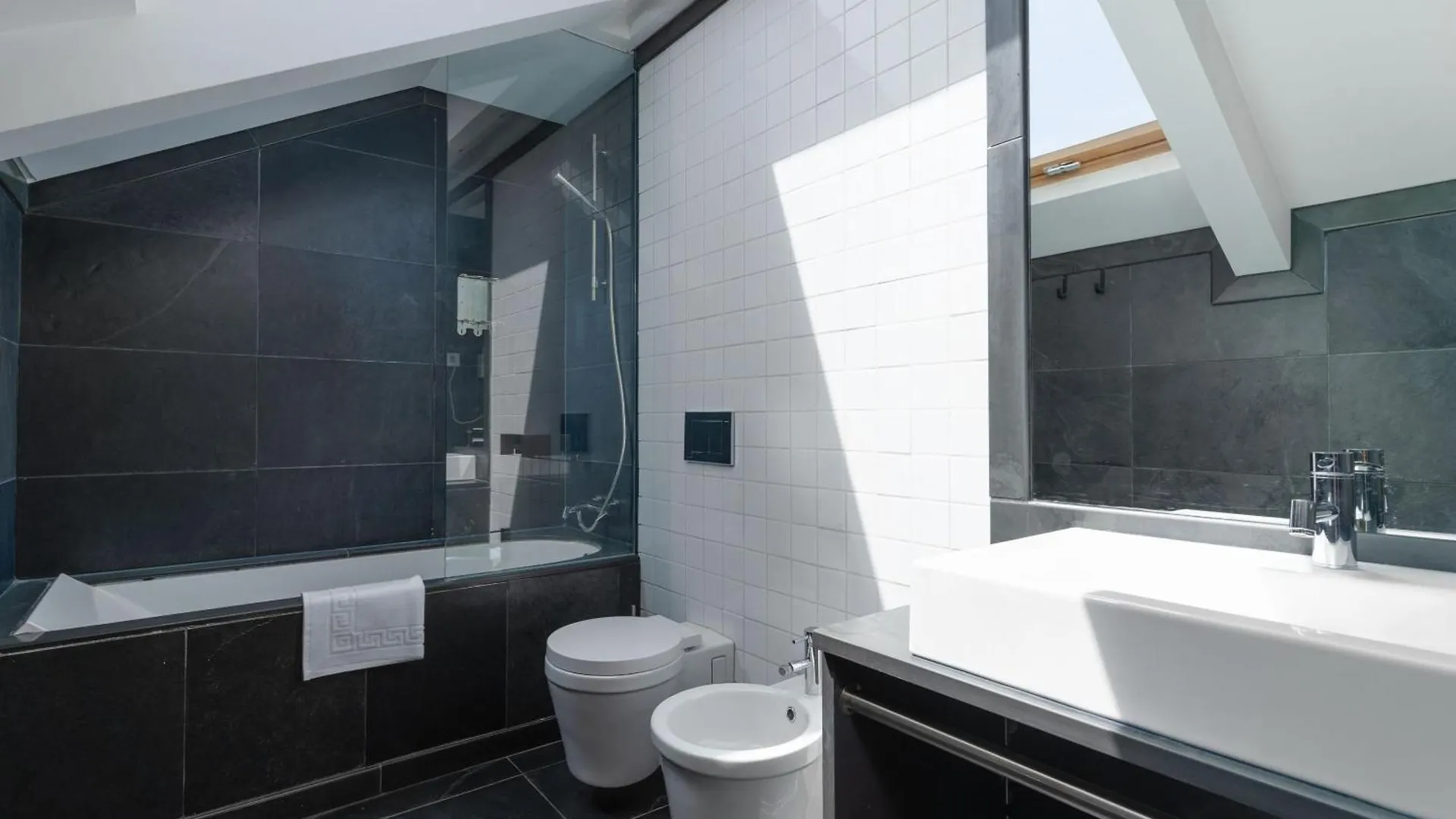 Limehome Lisbon Rua Do Arsenal Apartment