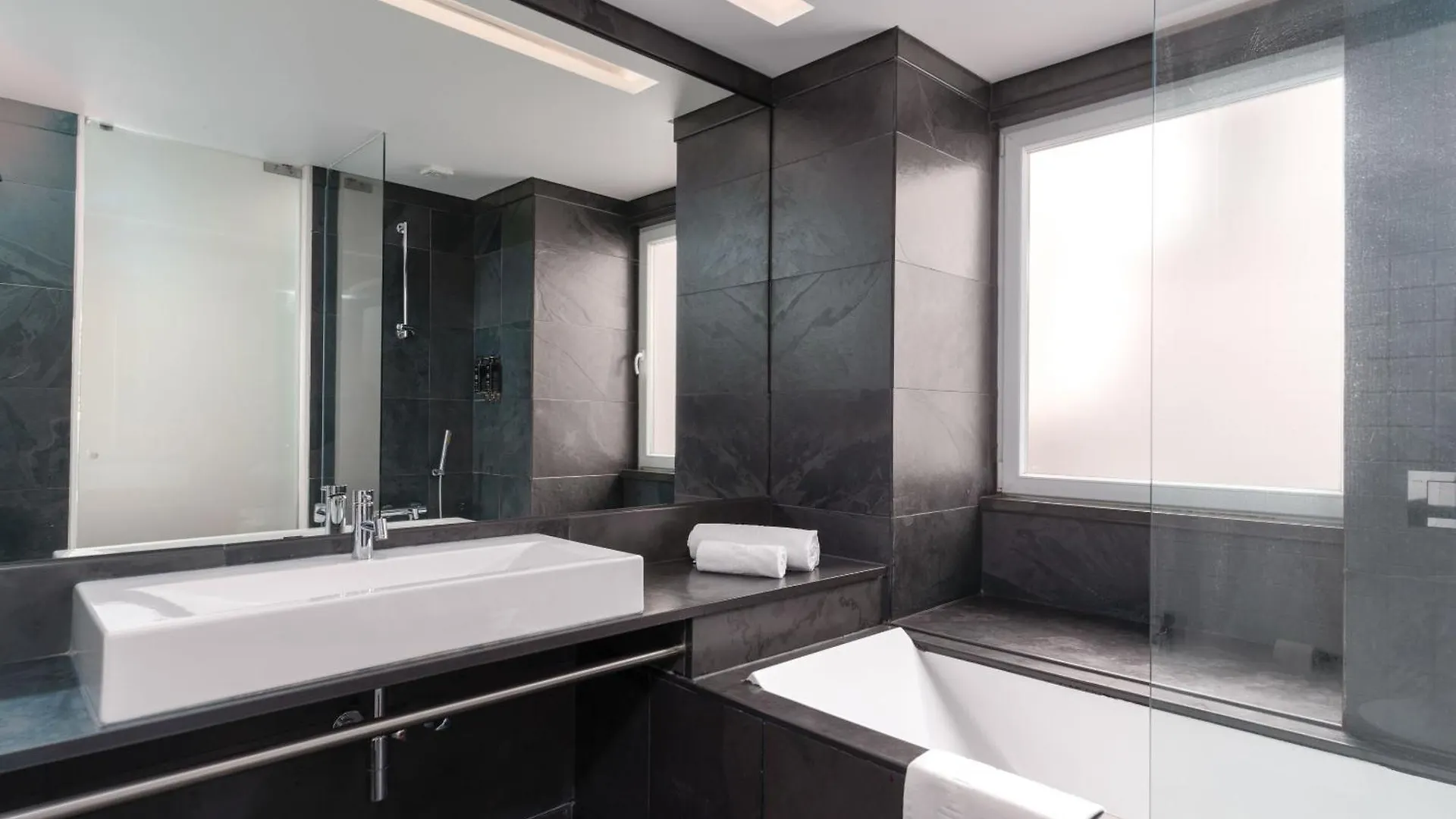 Apartment Limehome Lisbon Rua Do Arsenal